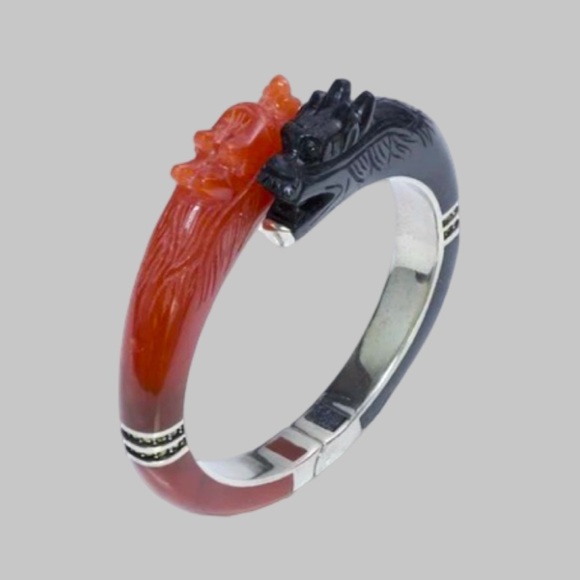 Chinese Dragon Carnelian Onyx Silver Bangle - Picture 9 of 15